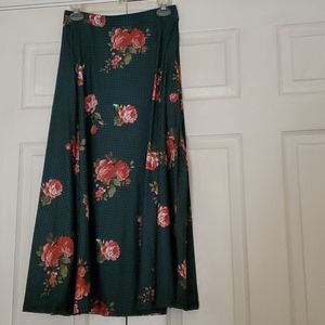 BRAND NEW FLORAL CHECKERED MIDI SKIRT